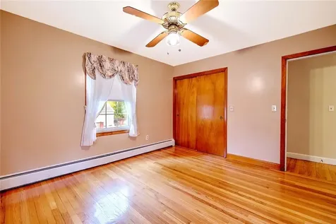 98 Iroquois Road Cumberland RI 02864