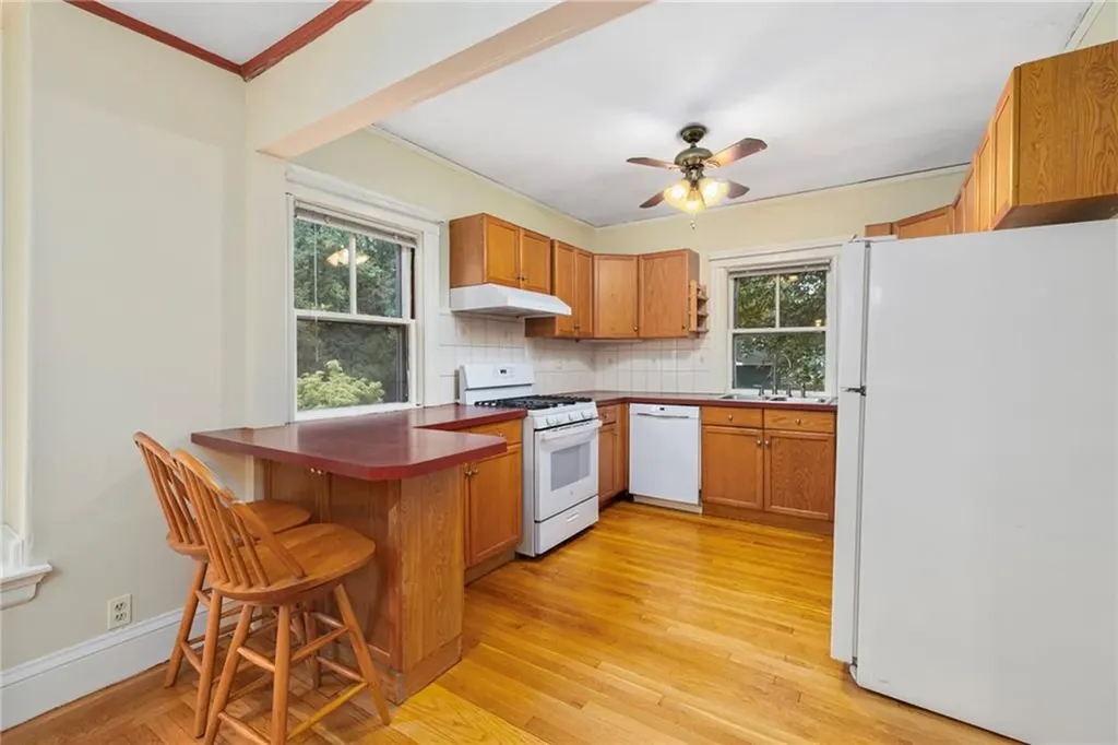 154 Armington Street Cranston RI 02905