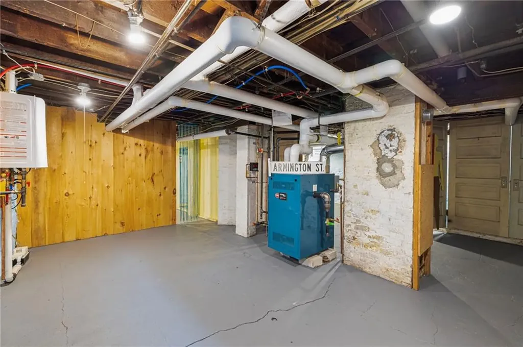 154 Armington Street Cranston RI 02905