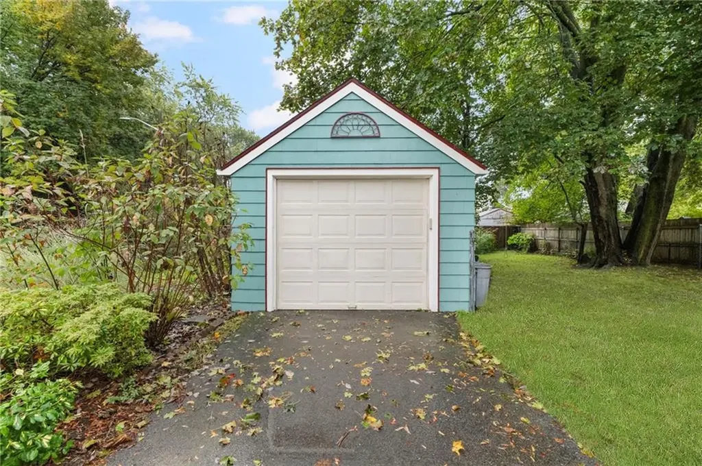 154 Armington Street Cranston RI 02905