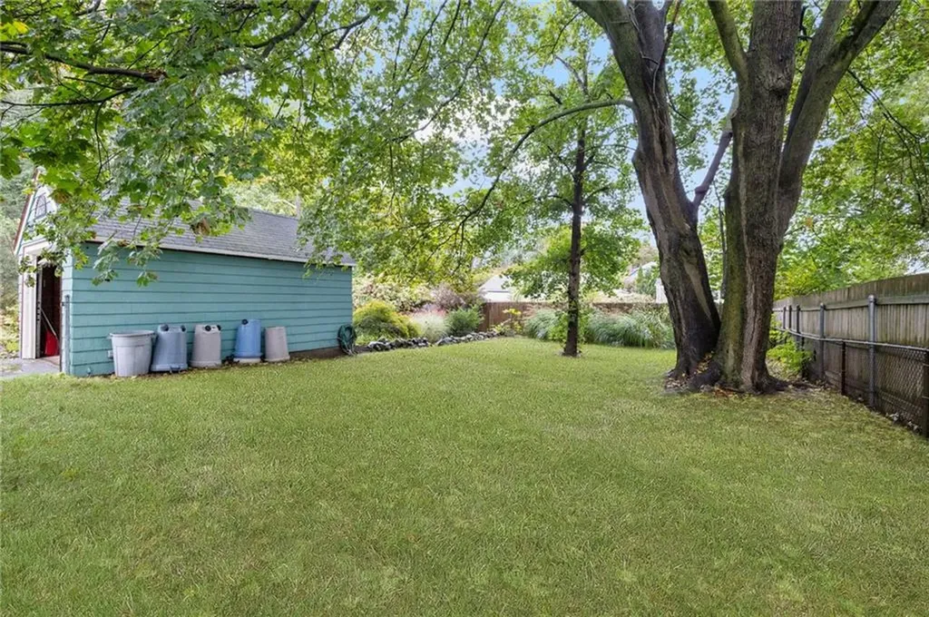 154 Armington Street Cranston RI 02905