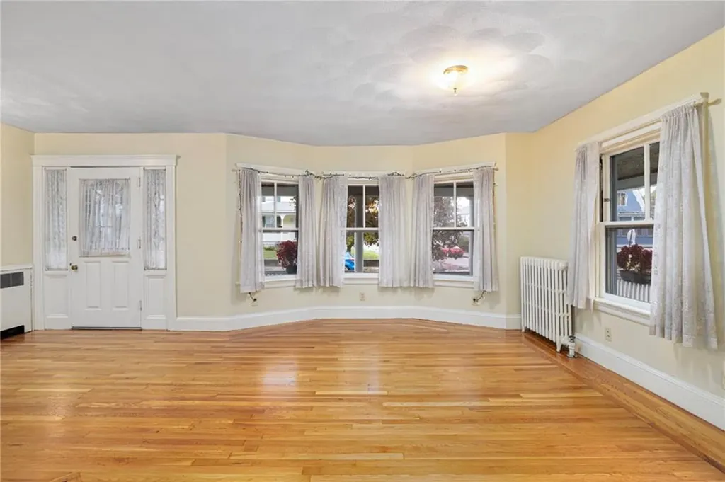 154 Armington Street Cranston RI 02905