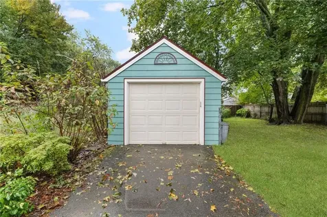 154 Armington Street Cranston RI 02905