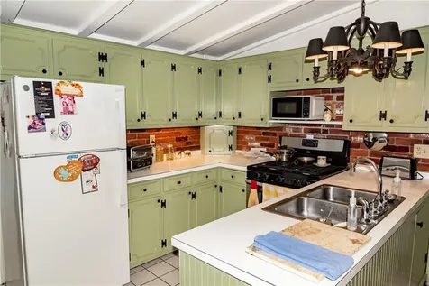 22 Colerick Avenue North Smithfield RI 02896