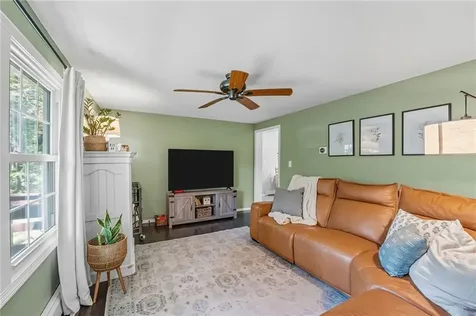 94 Maxson Hill Road Hopkinton RI 02804