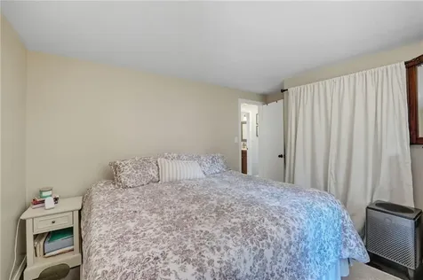 94 Maxson Hill Road Hopkinton RI 02804