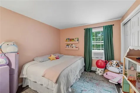 94 Maxson Hill Road Hopkinton RI 02804