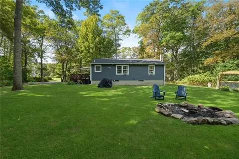 94 Maxson Hill Road Hopkinton RI 02804