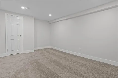 9 Buffalo Avenue Warren RI 02885