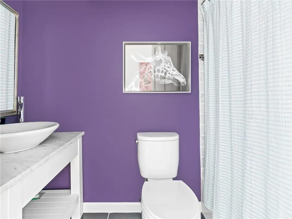 28 Lighthouse Lane Warwick RI 02889