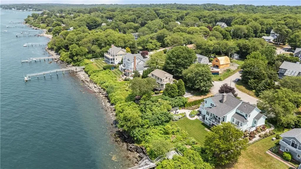 121 Seaside Drive Jamestown RI 02835
