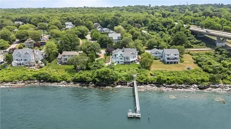 121 Seaside Drive Jamestown RI 02835