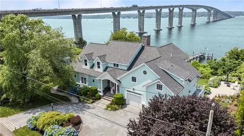 121 Seaside Drive Jamestown RI 02835