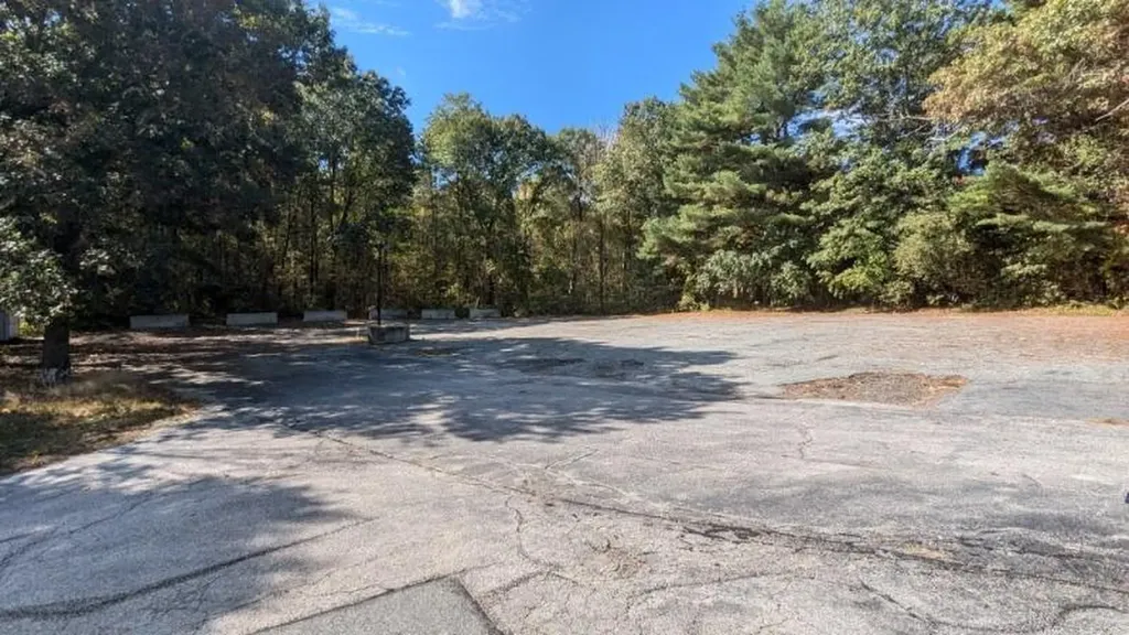 1114 Douglas Pike Smithfield RI 02917
