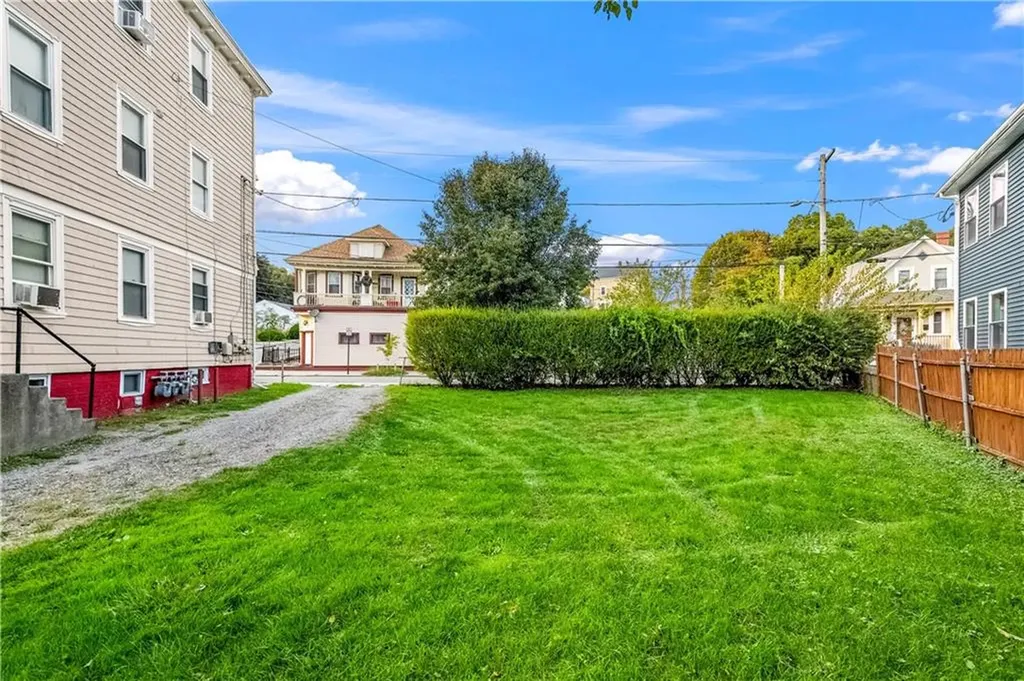 85 Ledge Street Providence RI 02904