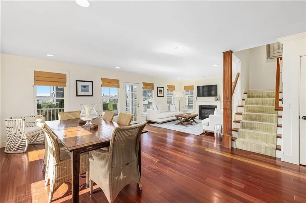44 Tuckerman Avenue Middletown RI 02842