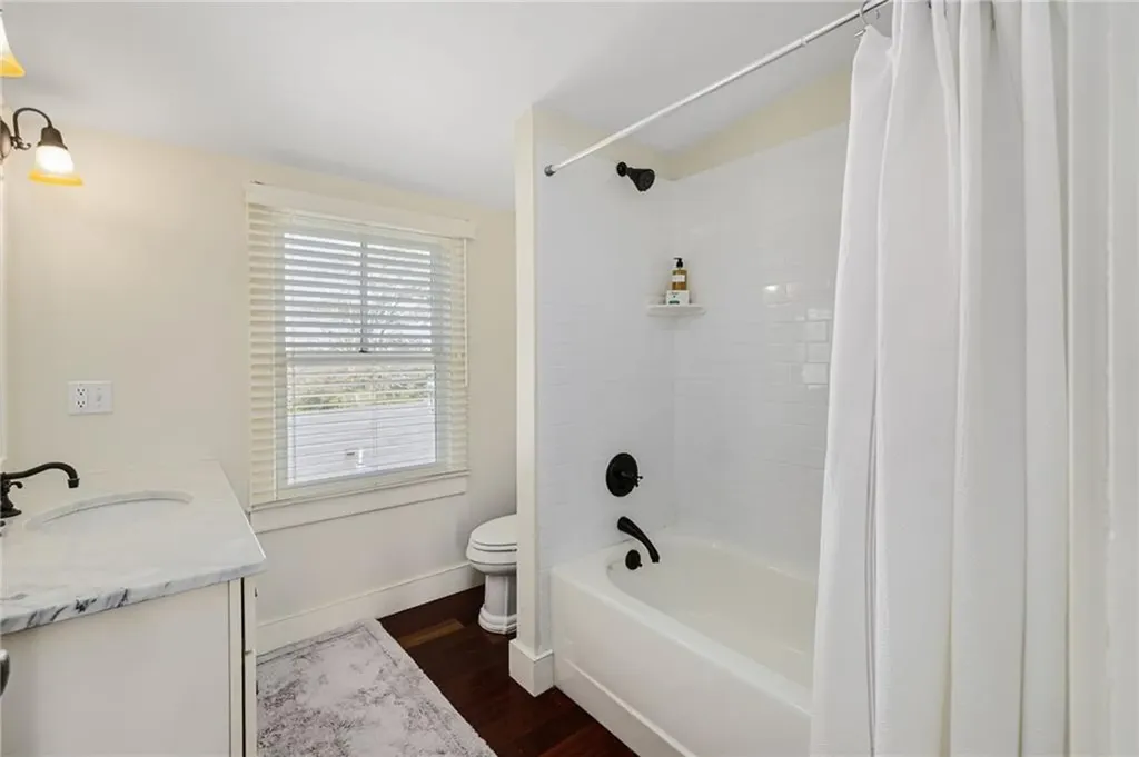 44 Tuckerman Avenue Middletown RI 02842
