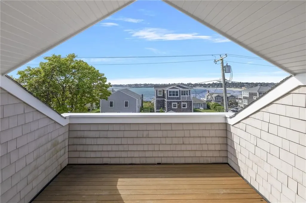 44 Tuckerman Avenue Middletown RI 02842