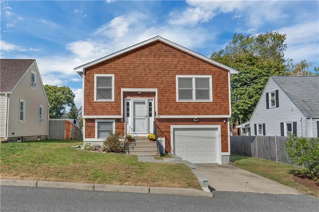 73 Arcadia Avenue Cranston RI 02910