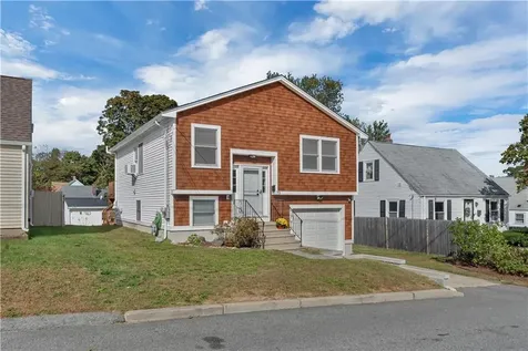 73 Arcadia Avenue Cranston RI 02910