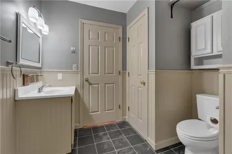 73 Arcadia Avenue Cranston RI 02910