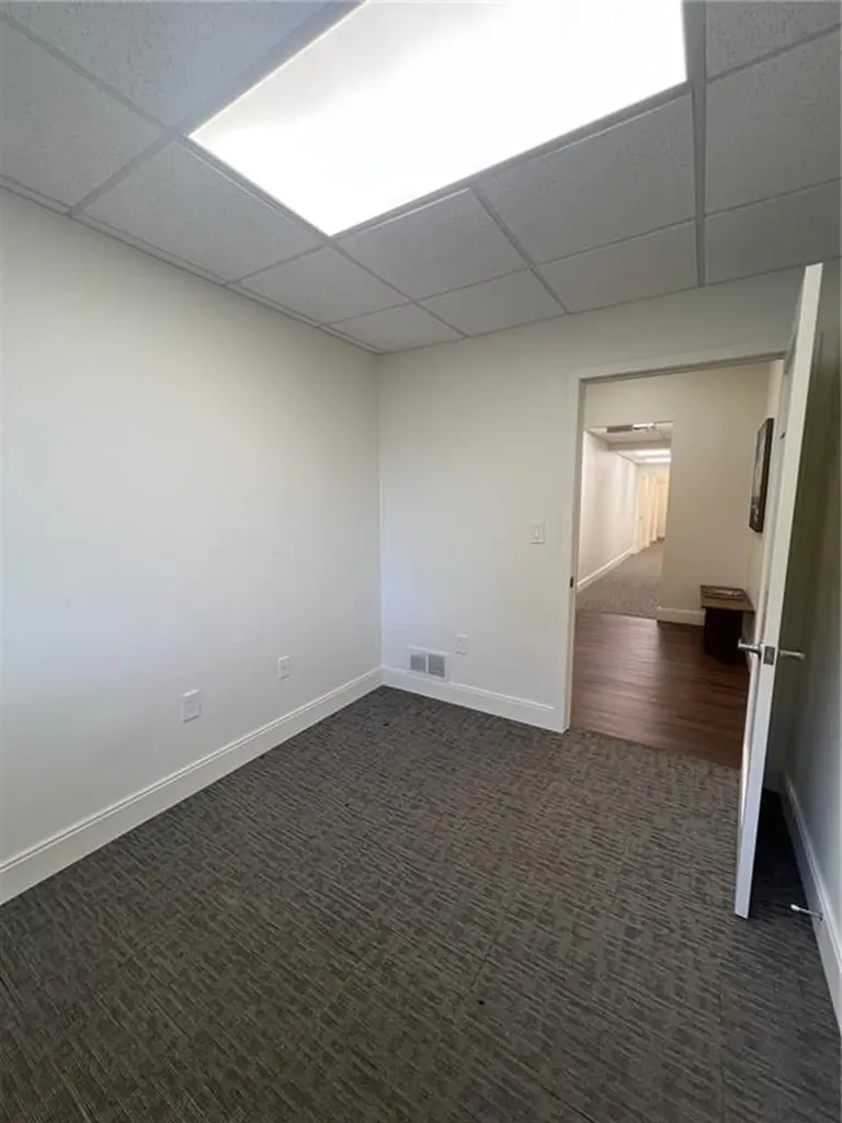 2843 South County Trail East Greenwich RI 02818