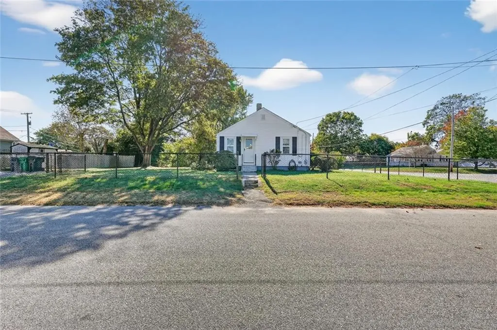 150 Bartlett Drive Warwick RI 02886