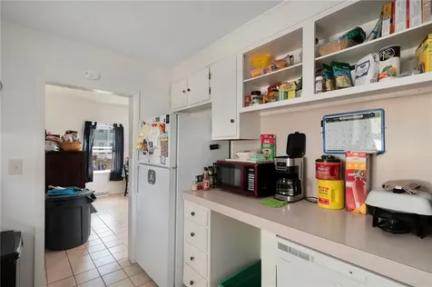 7 Cleveland Avenue Cranston RI 02920