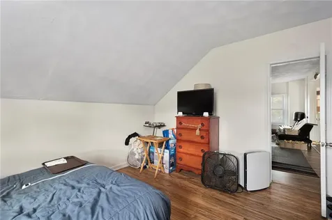 7 Cleveland Avenue Cranston RI 02920