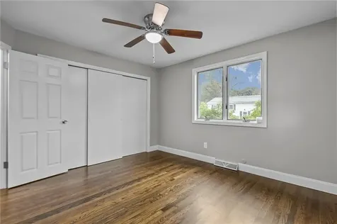 85 Canario Drive Warren RI 02885