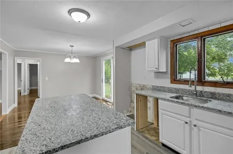 85 Canario Drive Warren RI 02885