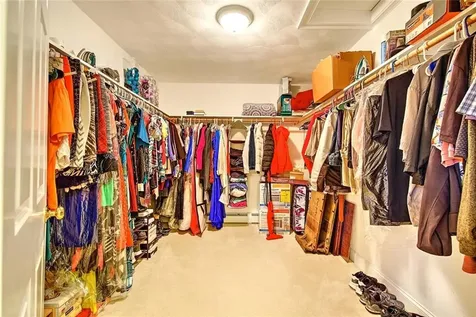 29 Lake Avenue Barrington RI 02806