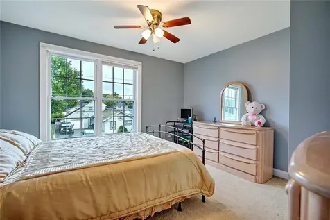 29 Lake Avenue Barrington RI 02806