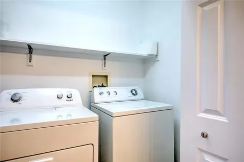 29 Lake Avenue Barrington RI 02806