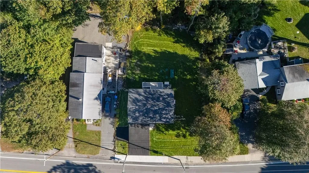 1551 Diamond Hill Road Cumberland RI 02864