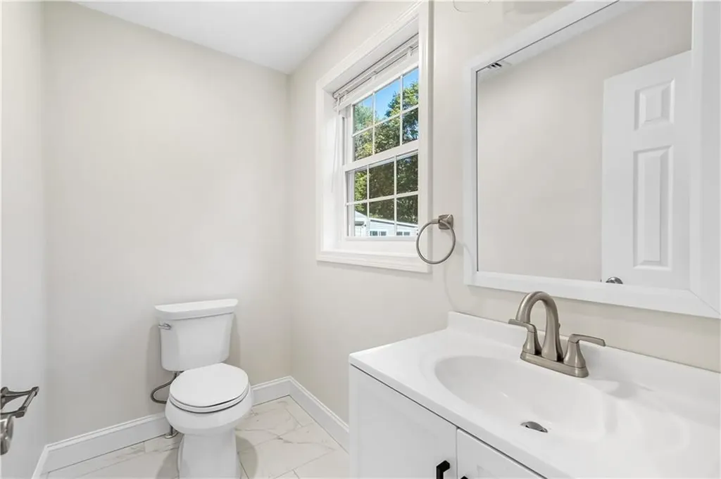 1551 Diamond Hill Road Cumberland RI 02864