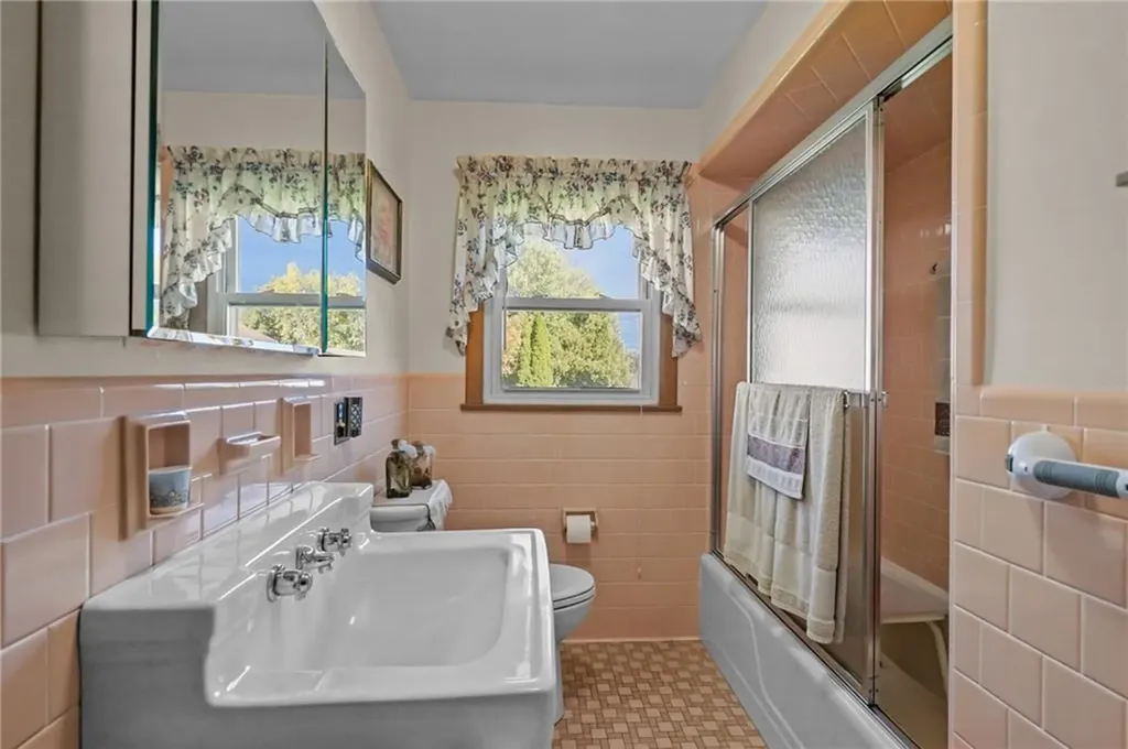 10 Windmill Street Pawtucket RI 02860