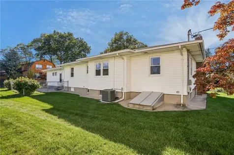 10 Windmill Street Pawtucket RI 02860