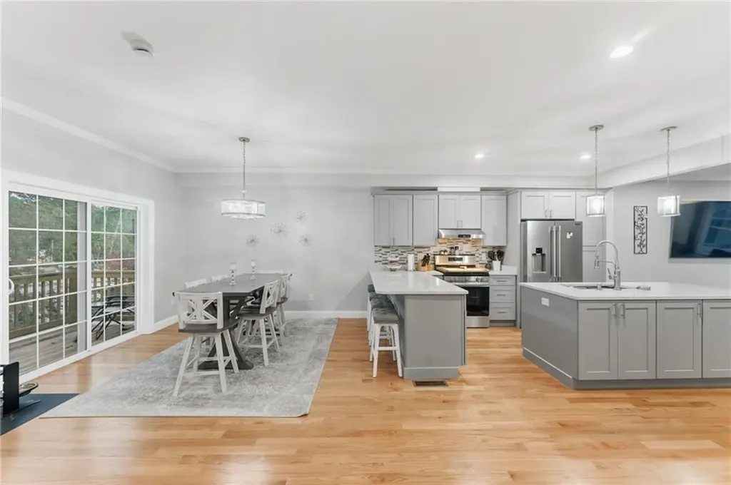 1503 Hunting Hill Drive Cumberland RI 02864