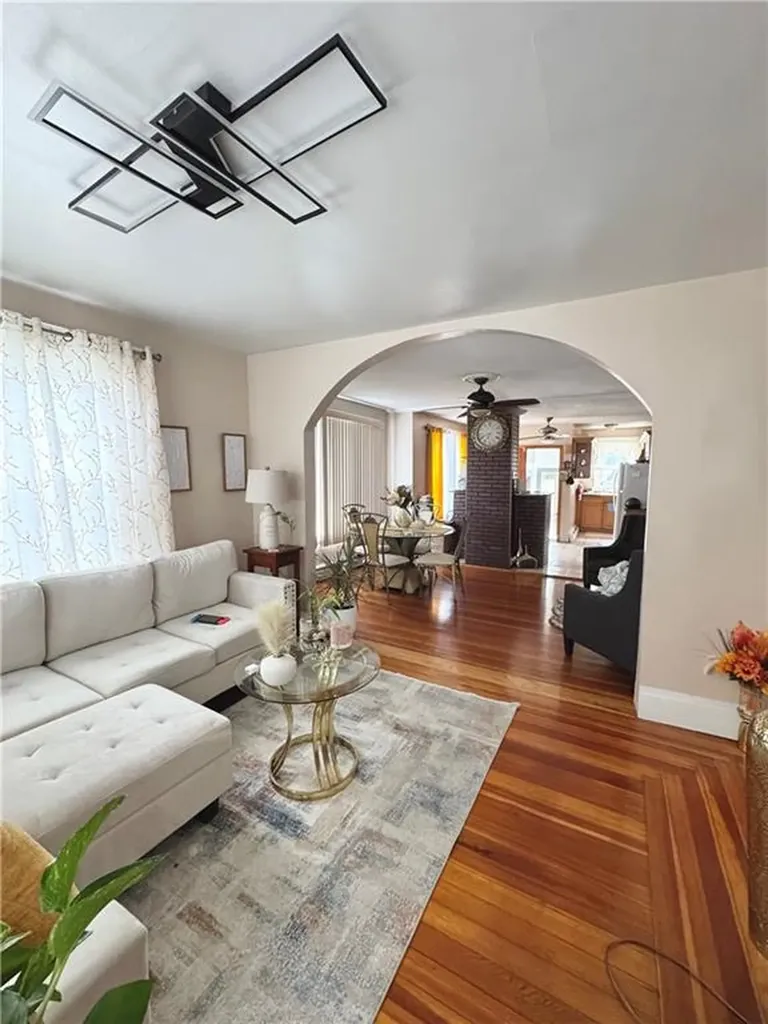 70 Georgia Avenue Providence RI 02905