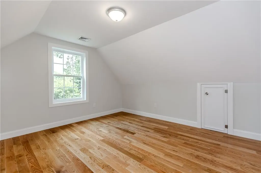 325 Inez Avenue Warwick RI 02886