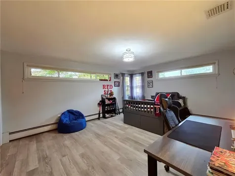 141 Glen Ridge Road Cranston RI 02920