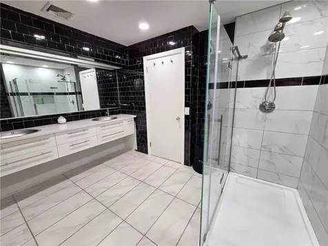 141 Glen Ridge Road Cranston RI 02920