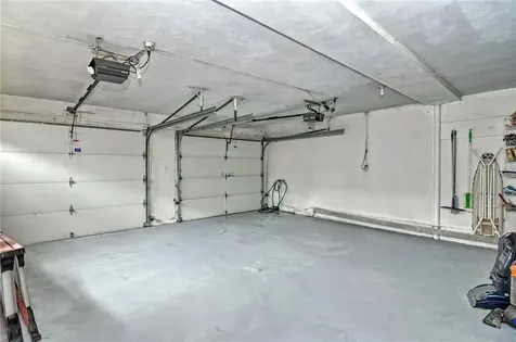 141 Glen Ridge Road Cranston RI 02920