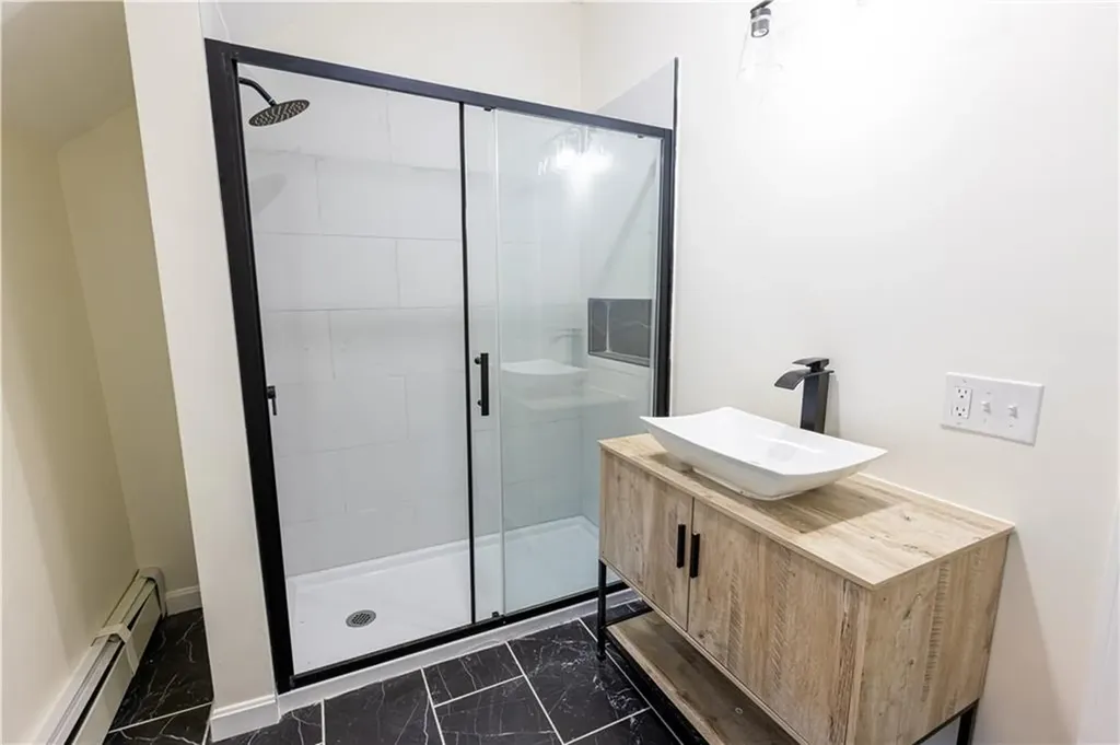 90 Winthrop Avenue Providence RI 02908