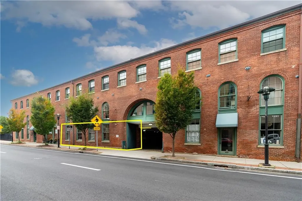 555 S Water Street Providence RI 02903