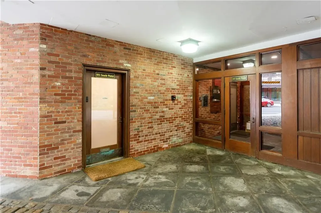 555 S Water Street Providence RI 02903