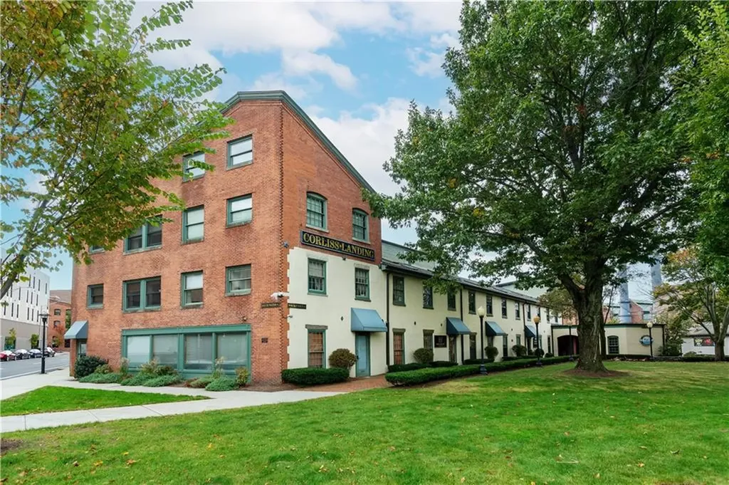 555 S Water Street Providence RI 02903