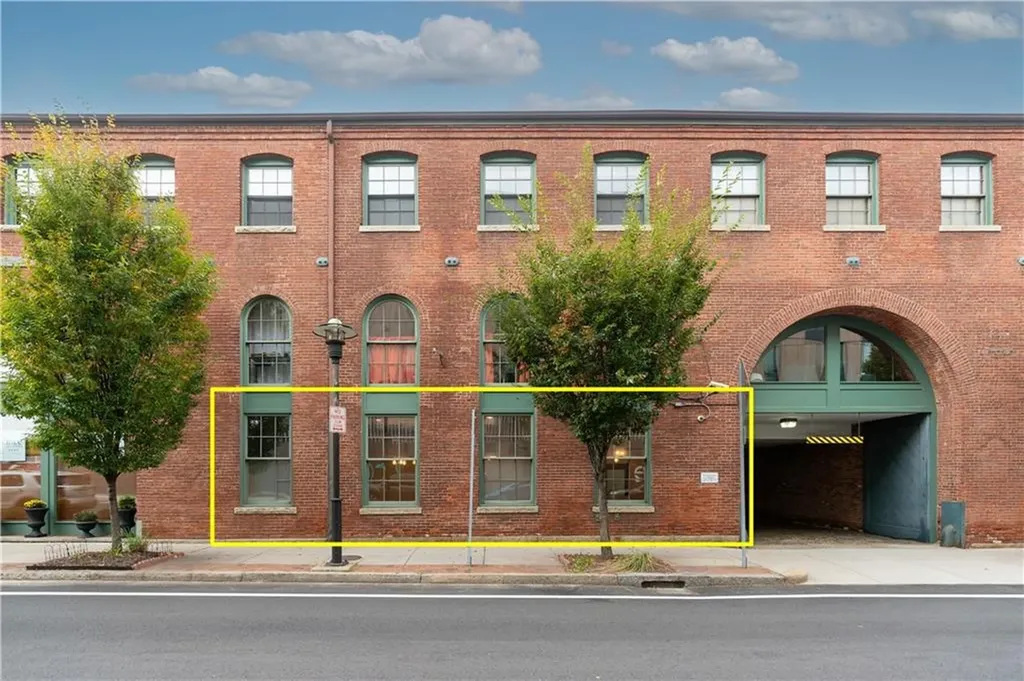 555 S Water Street Providence RI 02903