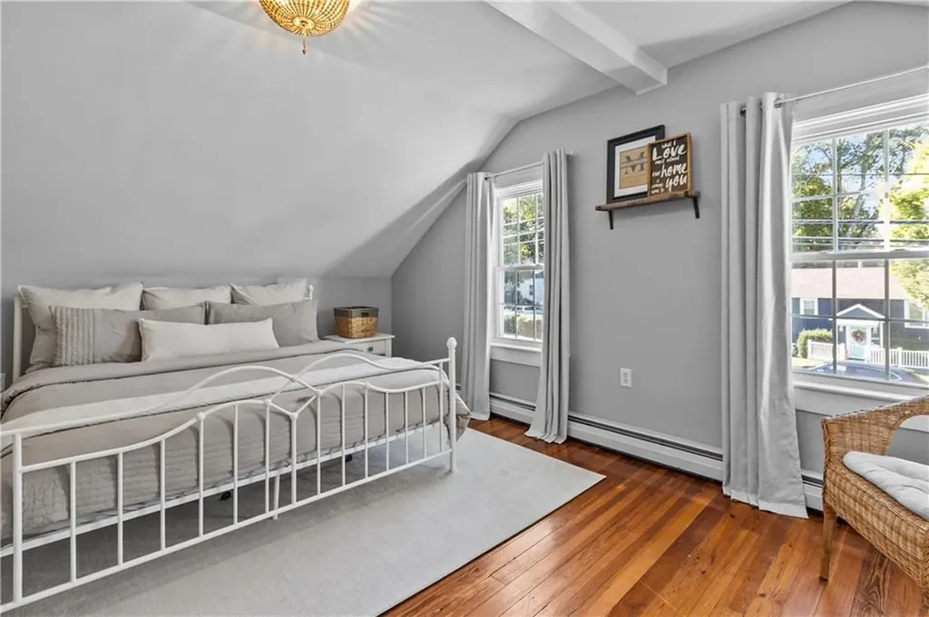 342 Warwick Neck Avenue Warwick RI 02889